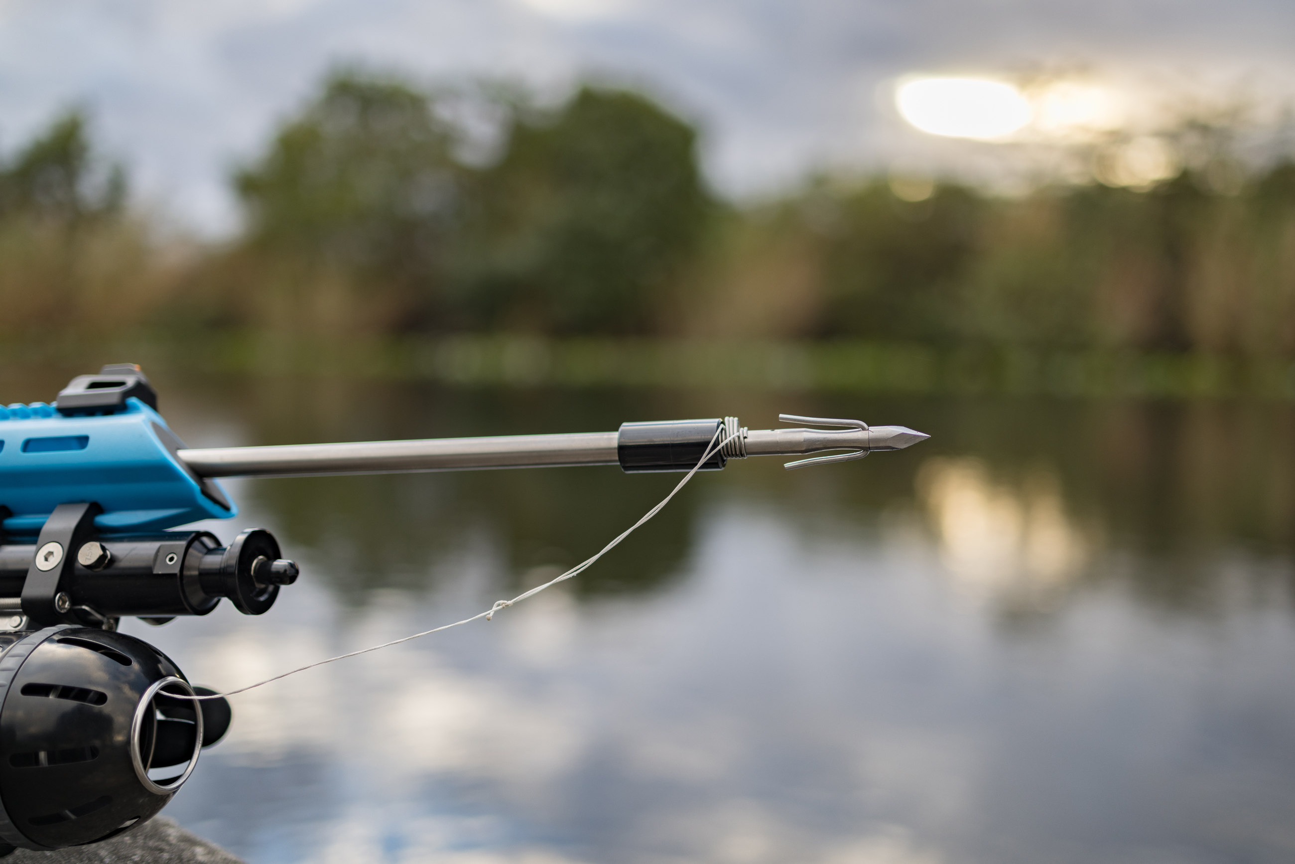 First Time Airgun Bowfishing: Beginner Guide to Air-Powered Bowfishing | Umarex USA First Time Airgun Bowfishing: Beginner Guide to Air-Powered Bowfishing | Umarex USA