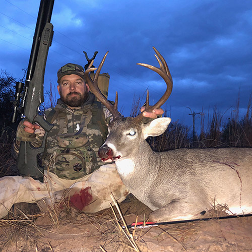 Steve Criner with buck taken by the Umarex Air Saber